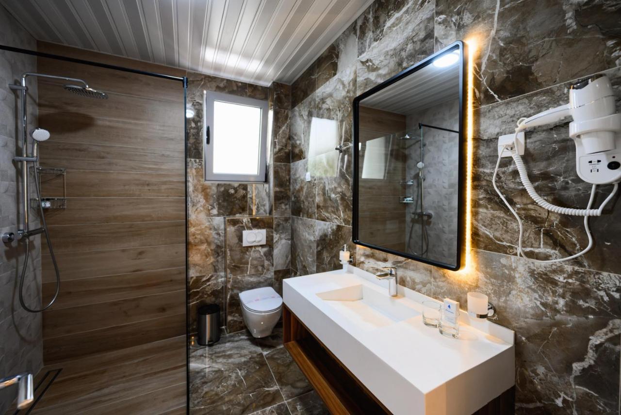 G Star Hotel Sutomore Eksteriør billede